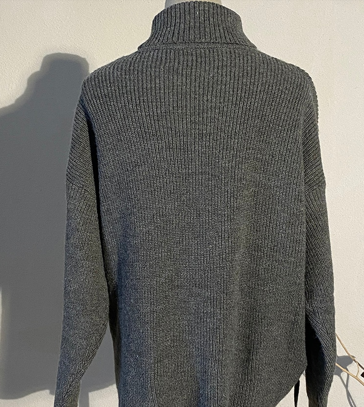 Turtleneck Sweater（G2203）